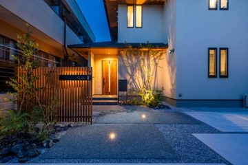 代々木上原の一戸建てエントランス